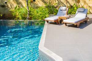 Creating a Functional Poolside Aesthetic Creating a Functional Poolside Aesthetic